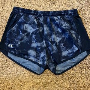 Under Armour L Women’s Shorts w/Pockets